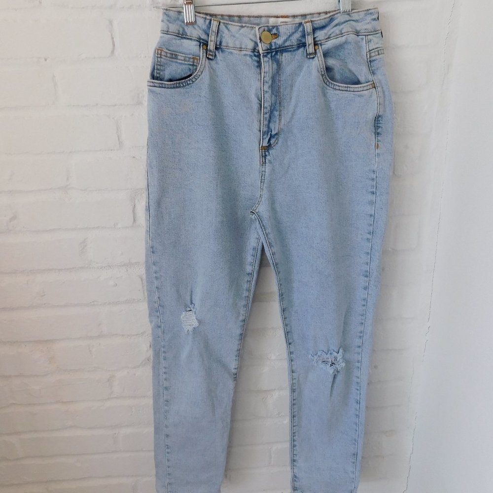 Women's jeans